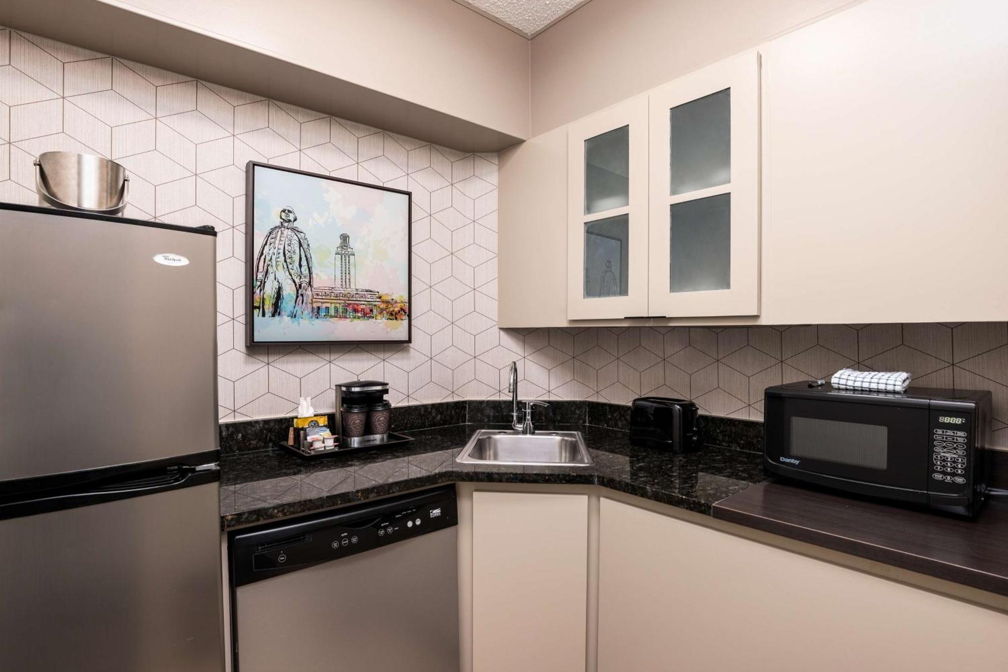 Doubletree Suites By Hilton Austin Downtown Capitol Exteriér fotografie